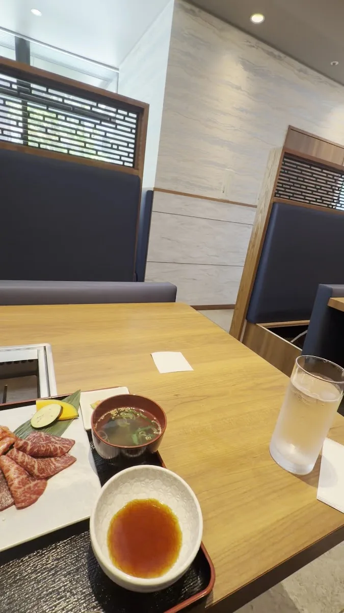 四谷うし幸 · 2